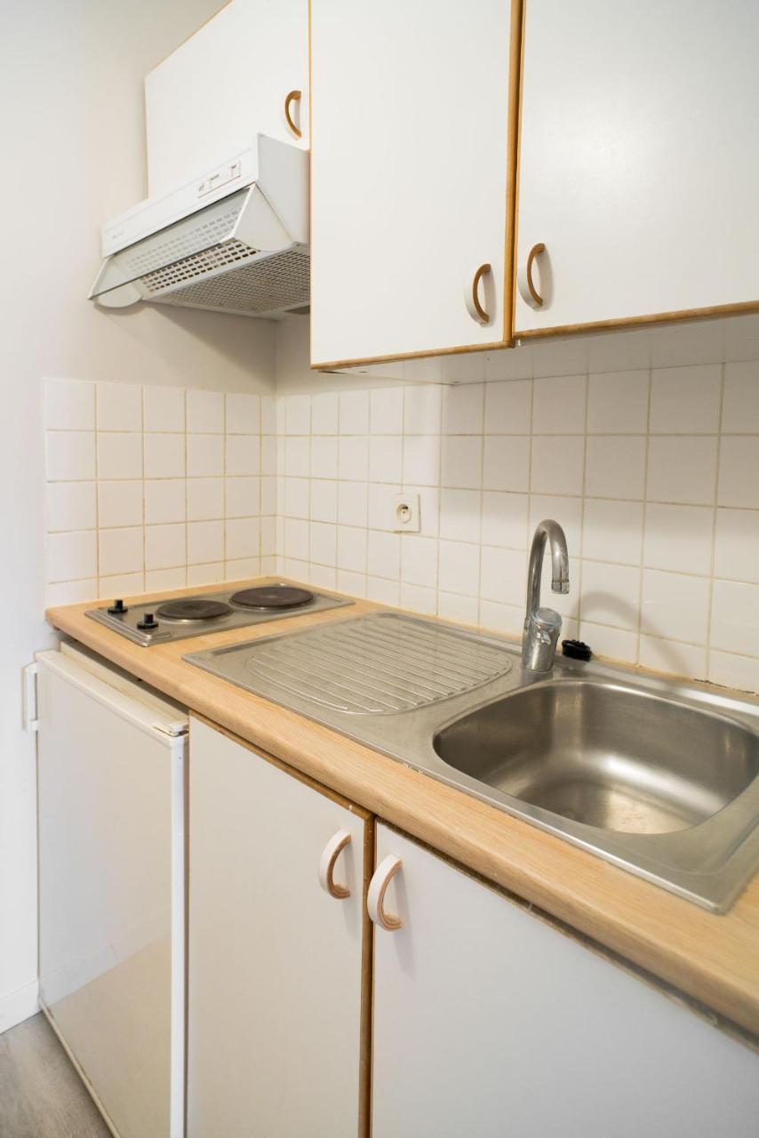 Top Motel Istres Zewnętrze zdjęcie